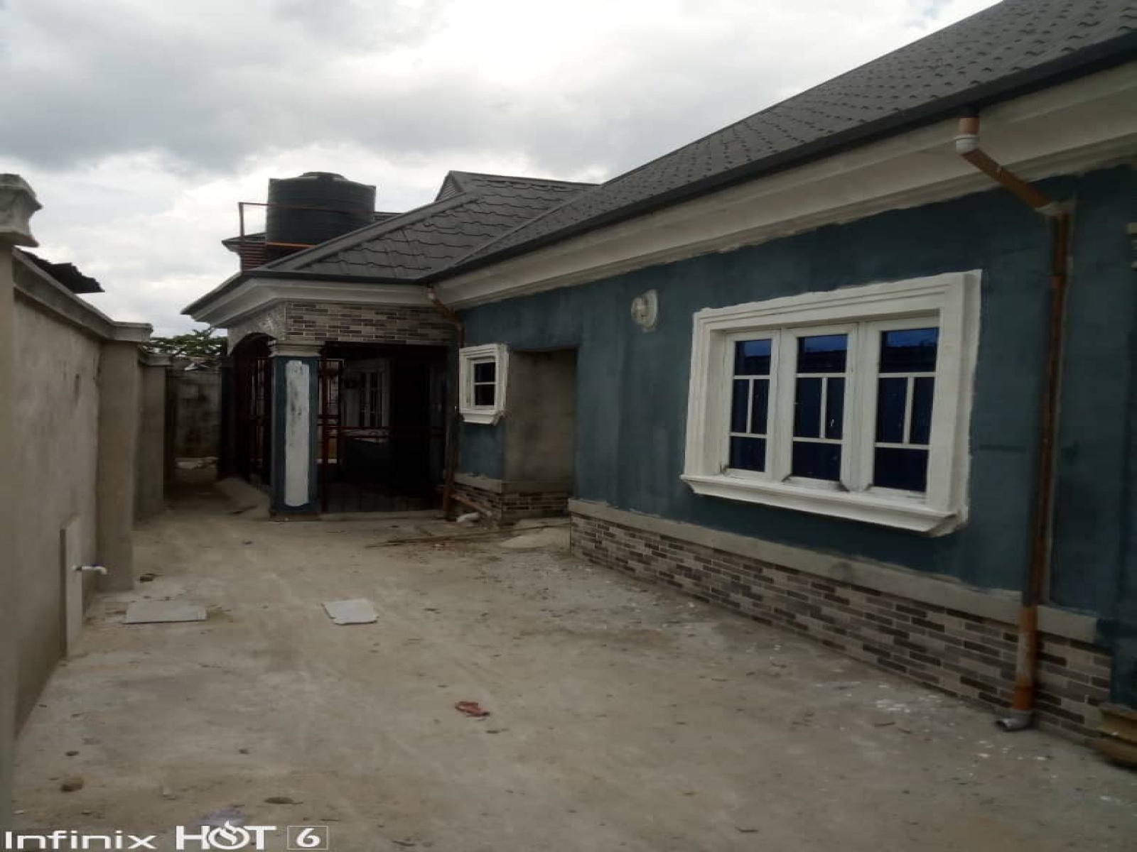 Connerstone off NTA / Choba Road, Ozuoba., Port Harcourt, 500272, 2 Bedrooms Bedrooms, ,2 BathroomsBathrooms,Apartment,To Let,Connerstone off NTA / Choba Road, Ozuoba.,1013
